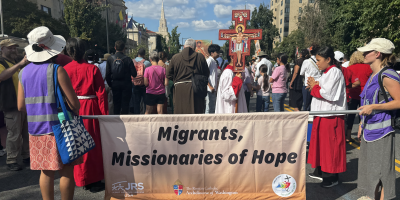 Become a Missionary of Hope. Migrants, Missionaries of Hope